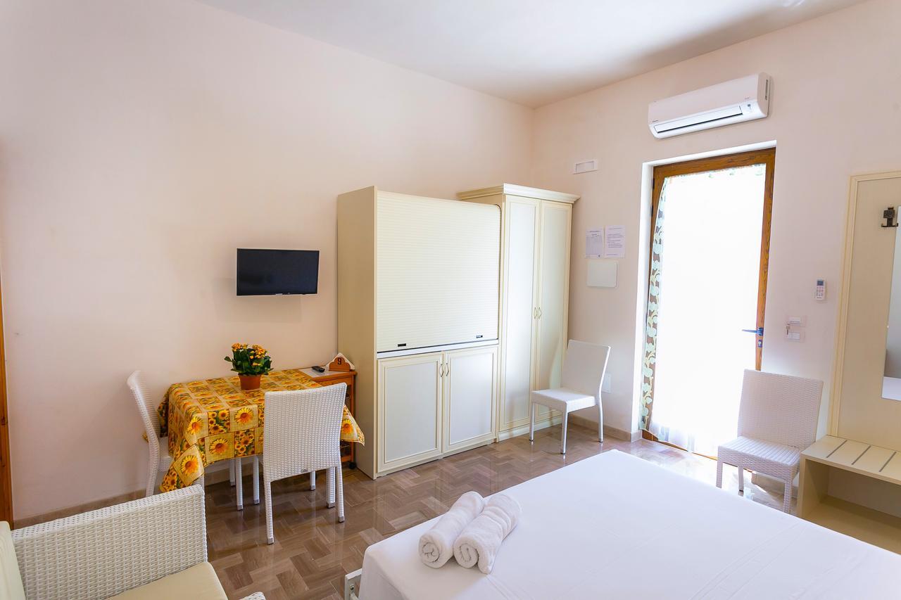 Agriturismo Masseria Terra D'Отранто Экстерьер фото